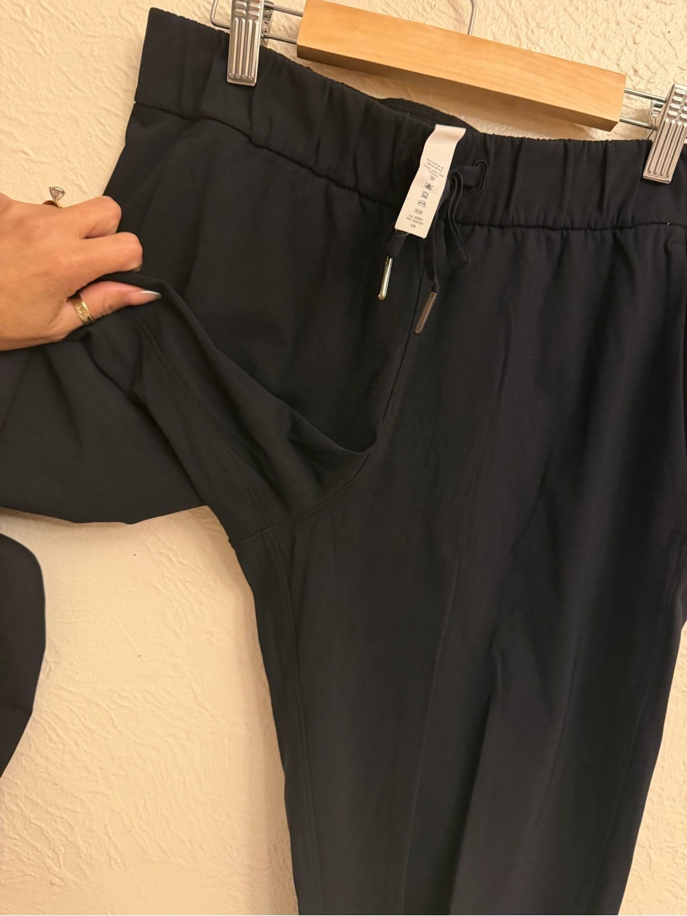 lululemon athletica Black Drawstring Joggers - Picture 9 of 14